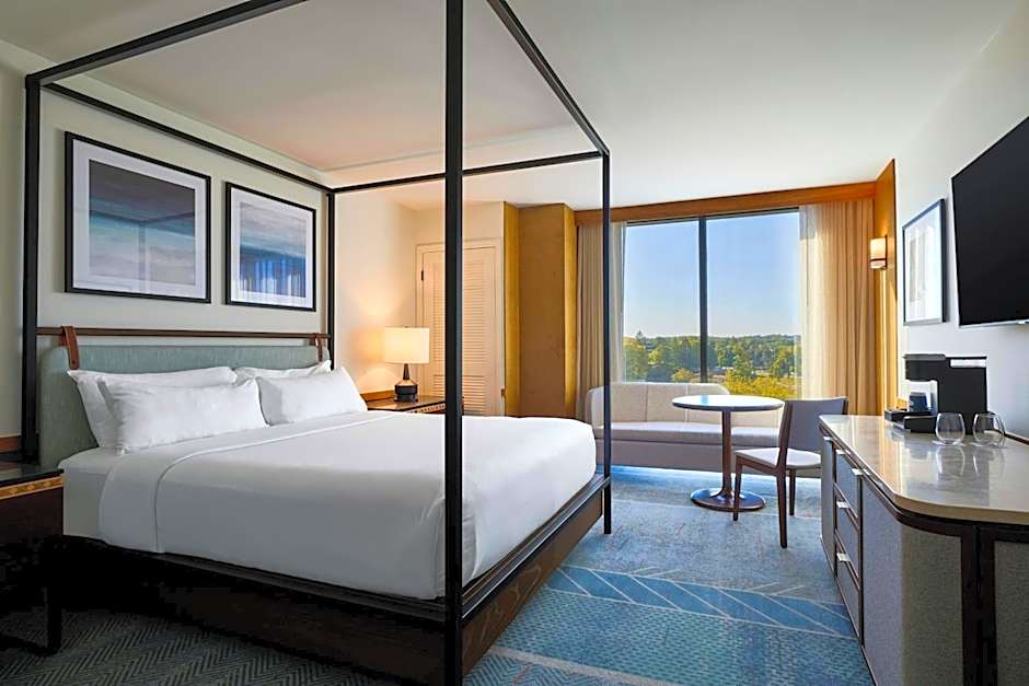 Merriweather Lakehouse Hotel, Autograph Collection