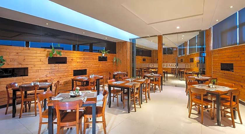 Hotel Neo Dipatiukur by ASTON