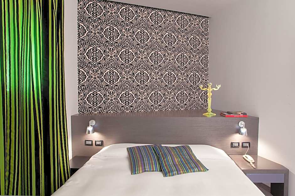 MA Hotel