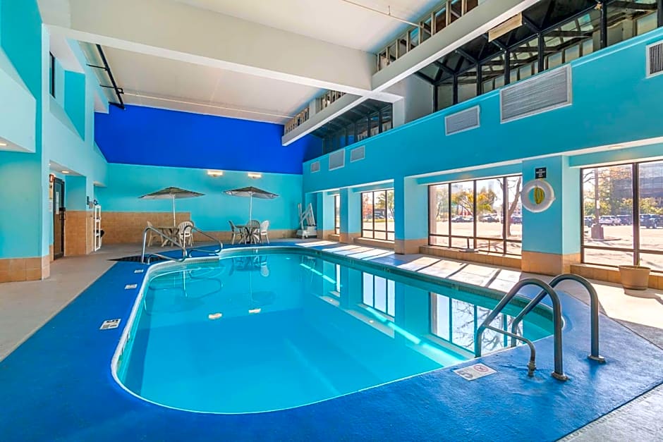 MainStay Suites Springfield IL