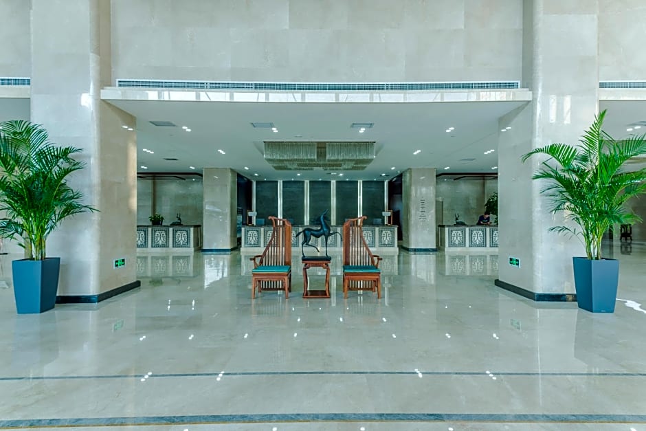 Hundred Hotel Qingdao