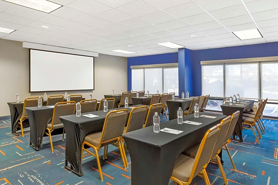 Hampton Inn By Hilton Mebane
