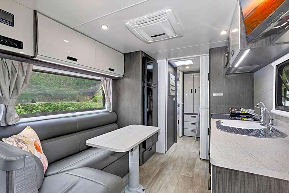 Reflections Seal Rocks - Holiday Park