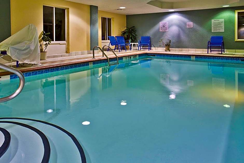 La Quinta Inn & Suites by Wyndham Hot Springs
