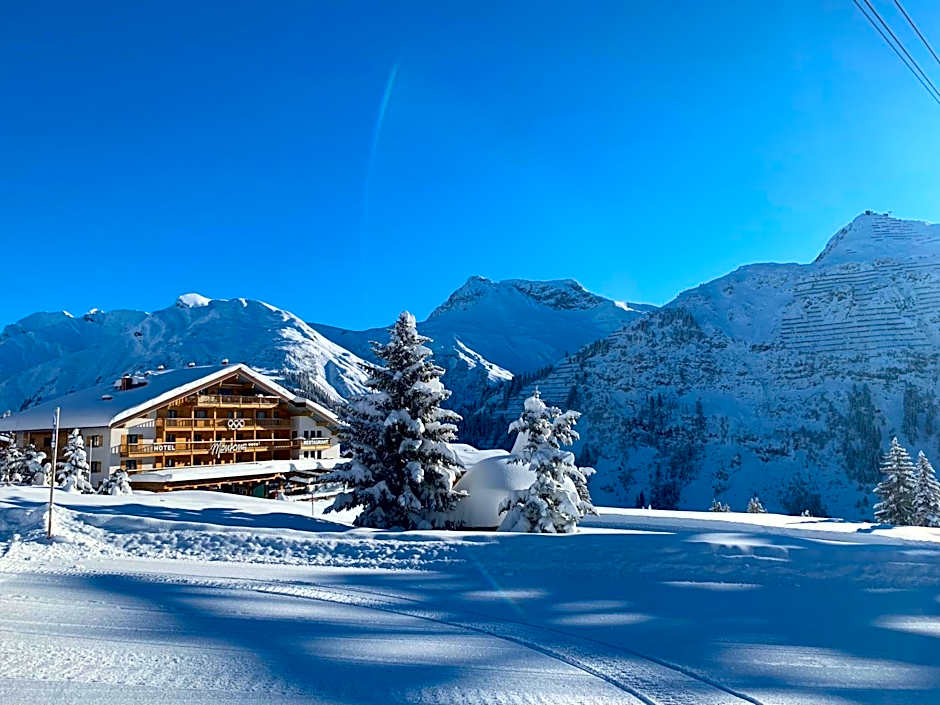 Hotel & Chalet Montana