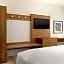 Holiday Inn Express & Suites - McAllen - Medical Center Area