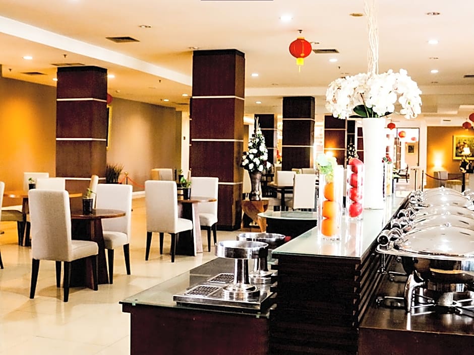 Sutan Raja Hotel & Convention Centre Manado