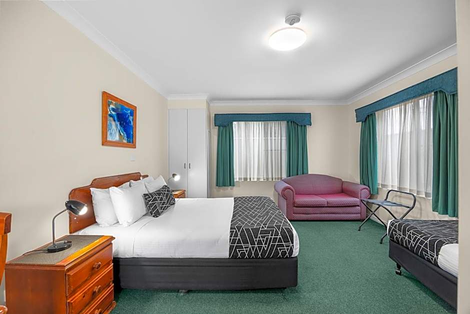Maynestay Motel