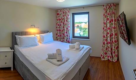 Suite with Terrace and Sea View