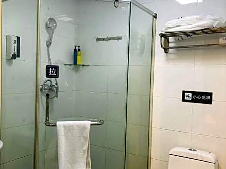 WH - Traditional Bed Room