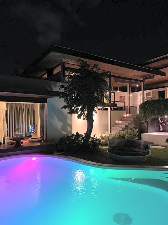 Kiss Bali Villas Seminyak