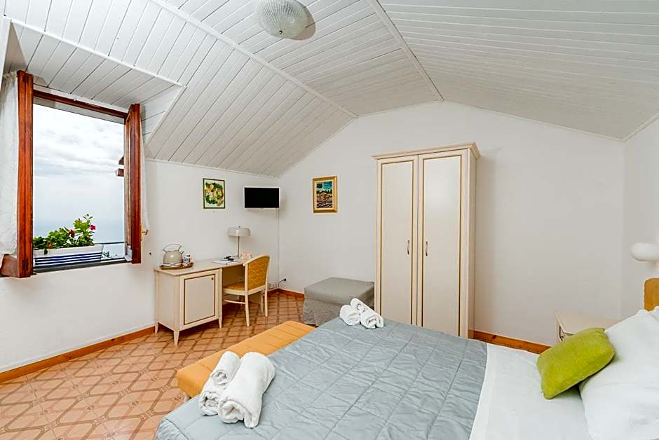 Albergo Diffuso Bacco Furore
