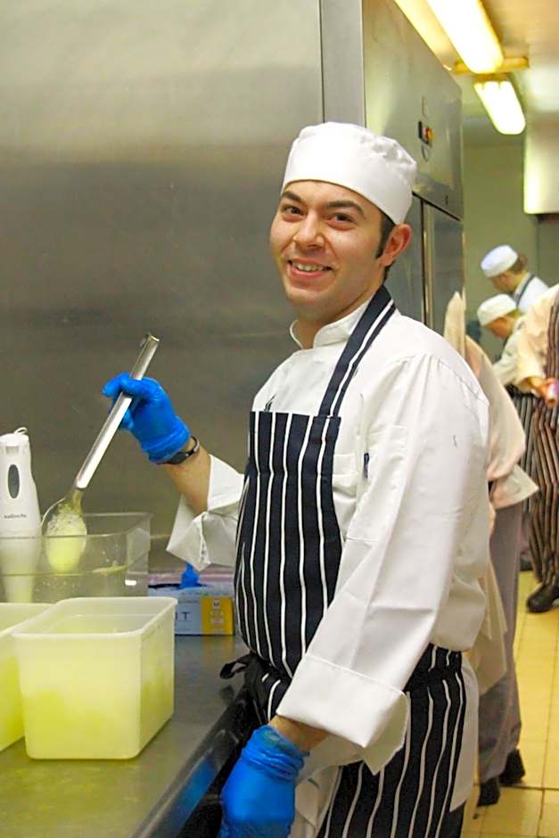 Zuni Restaurant & Boutique Hotel