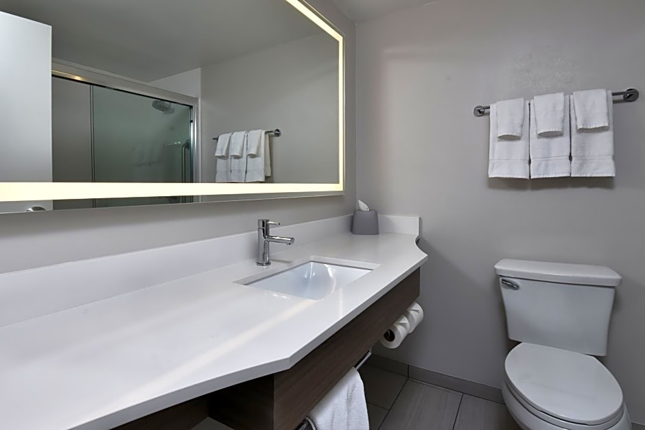 Holiday Inn Express Richmond I-64 Short Pump Area By IHG