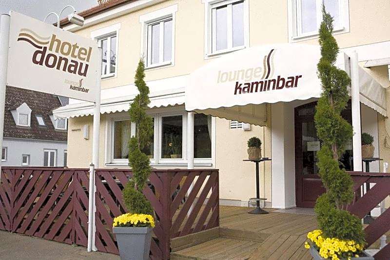 Photo 1 of 25 of Hotel Donau