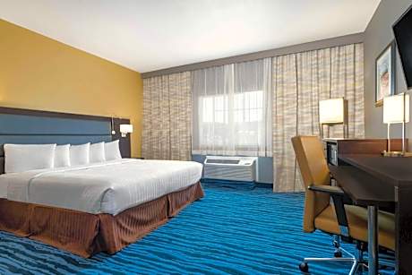 King Room - Mobility Access/Non-Smoking