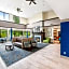Holiday Inn Express - Delafield By IHG