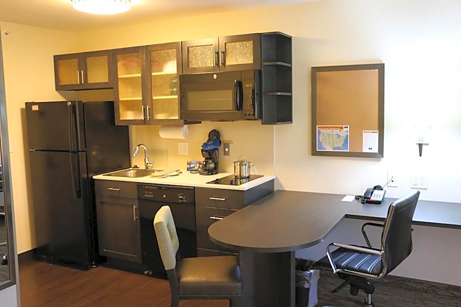 Candlewood Suites Bloomington By IHG