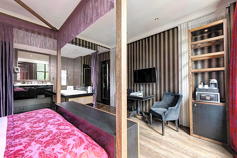 The Pavilions Amsterdam, The Toren