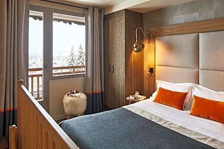 Suite with Balcony with High Tea (dec-april)