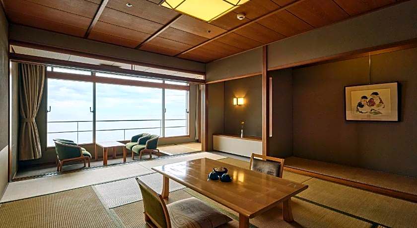 Hotel Urashima