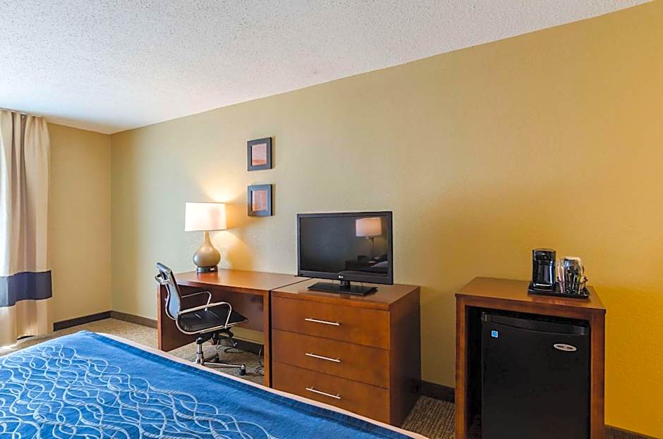 Comfort Inn Randolph