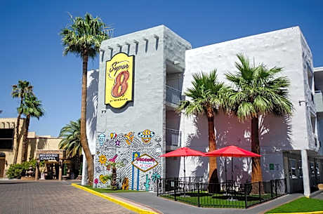 Super 8 by Wyndham Las Vegas North Strip/Fremont St. Area