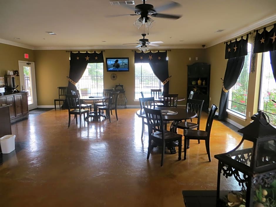 Black Gold Inn
