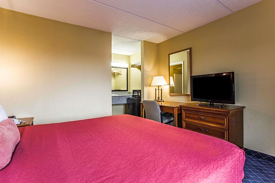 Rodeway Inn Charlotte