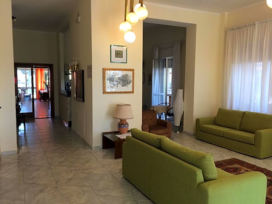 Hotel Mirage