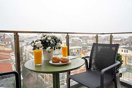 Superior Deluxe Double or Twin Room