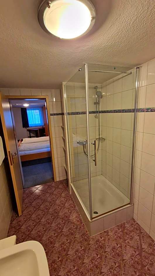 Schwarzer Adler - Hotel Garni