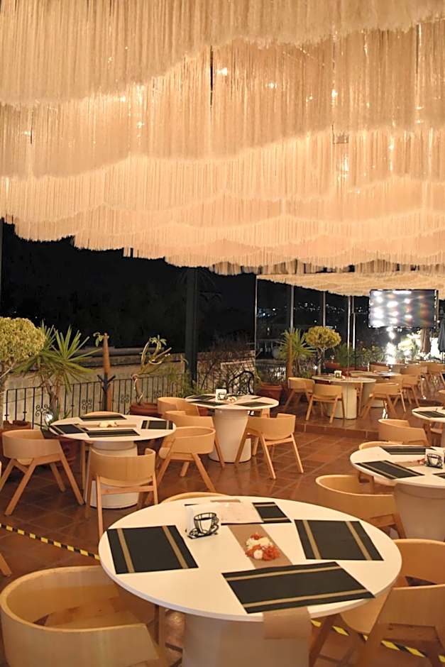 Parador Monte Carmelo