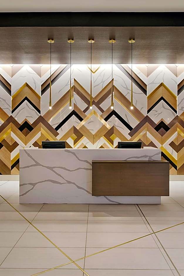 Hilton Minneapolis