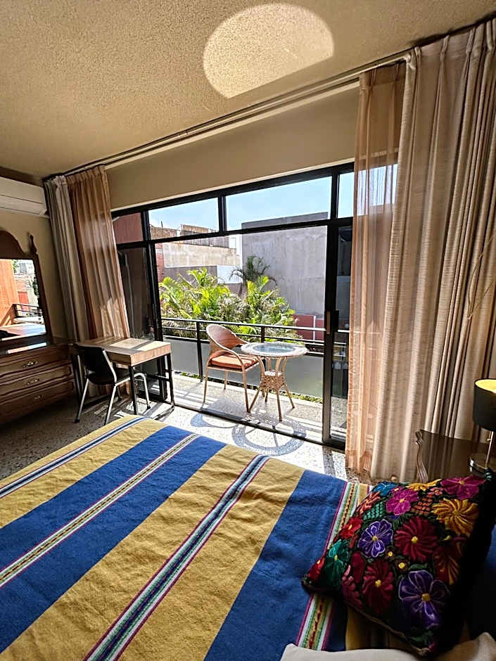 Casa de las Palmas Guest House