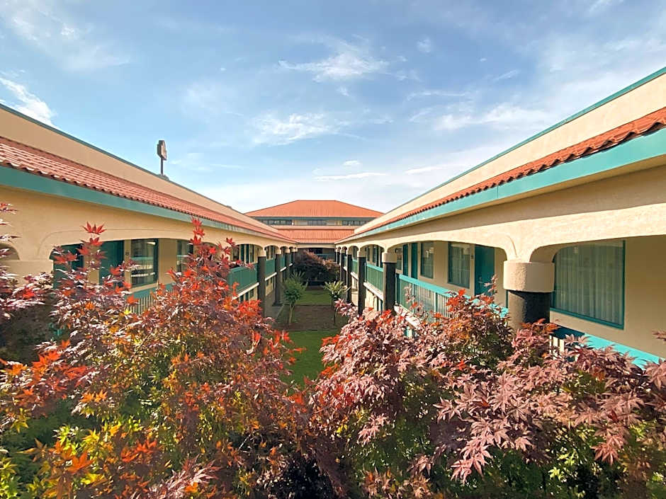 Motel 6 Savannah GA Gateway & I95