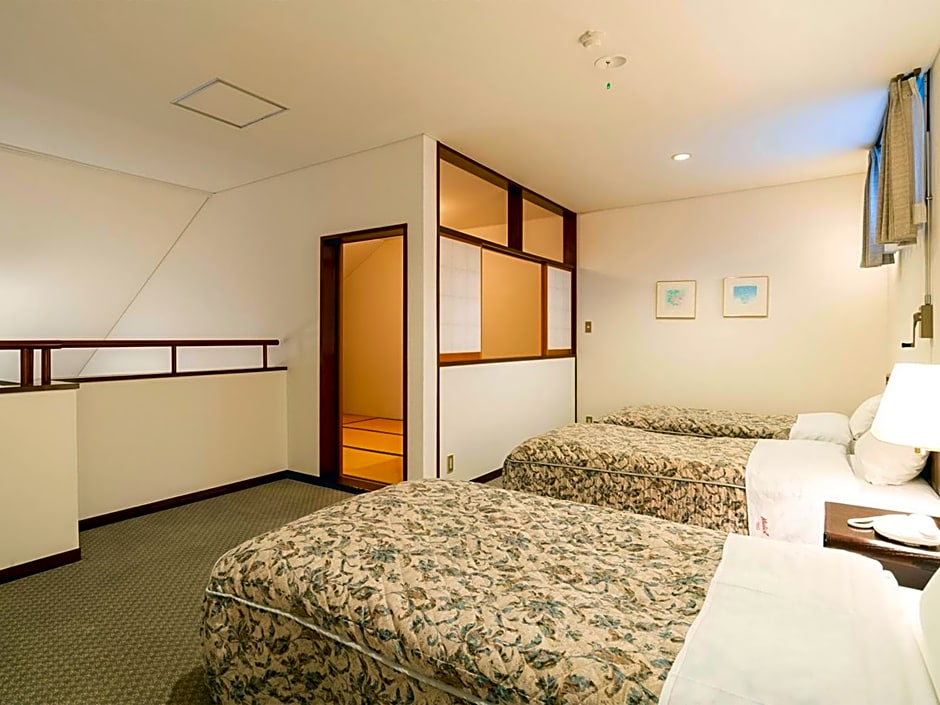 HOLIDAY VILLA Hotel & Resort KARUIZAWA