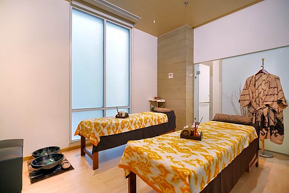 Harris Hotel And Conventions Bekasi