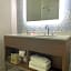 Days Inn & Suites by Wyndham Peachtree Corners Norcross