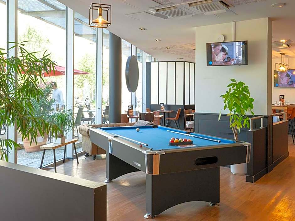 ibis Lyon Caluire Cite Internationale