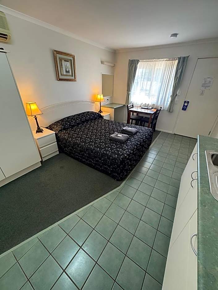 Warrego Motel