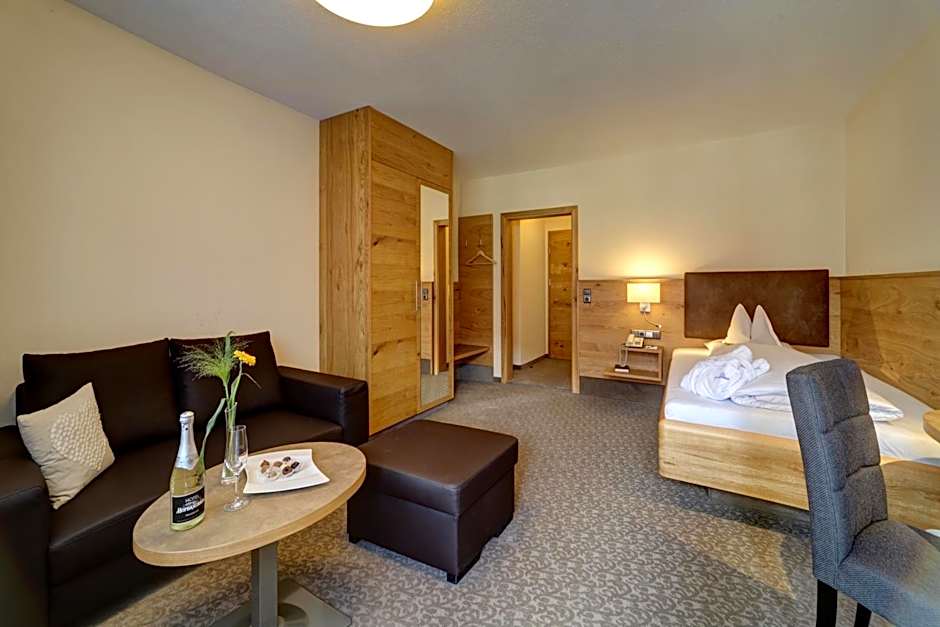 Photo 1 of 1 of Single Room