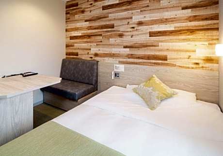 Deluxe Double Room - Non-Smoking