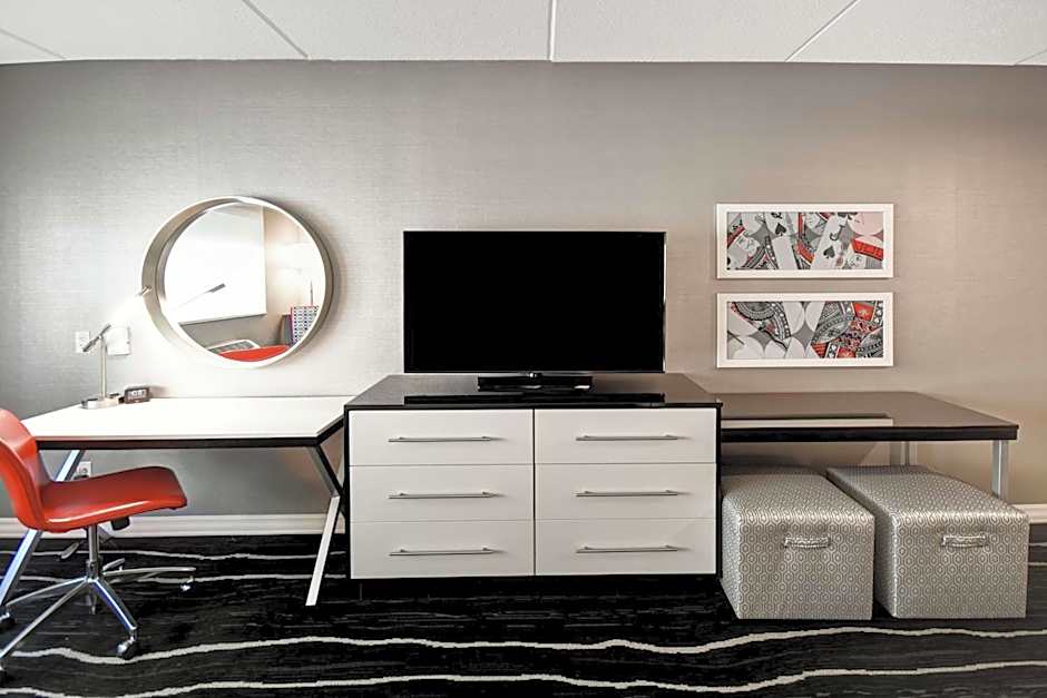 DoubleTree by Hilton Deadwood at Cadillac Jacks