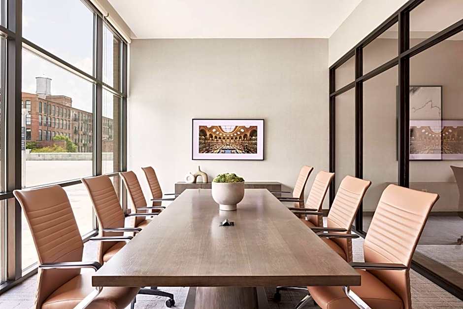 AC Hotel by Marriott Columbus Downtown