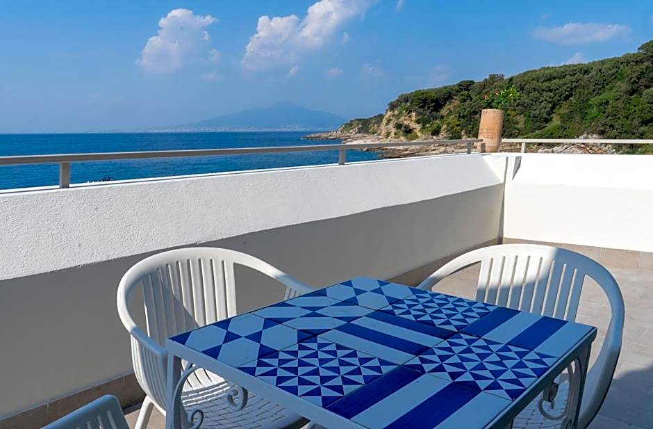 Hotel Baia Di Puolo