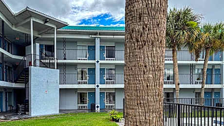 Motel 6 Altamonte Springs, FL