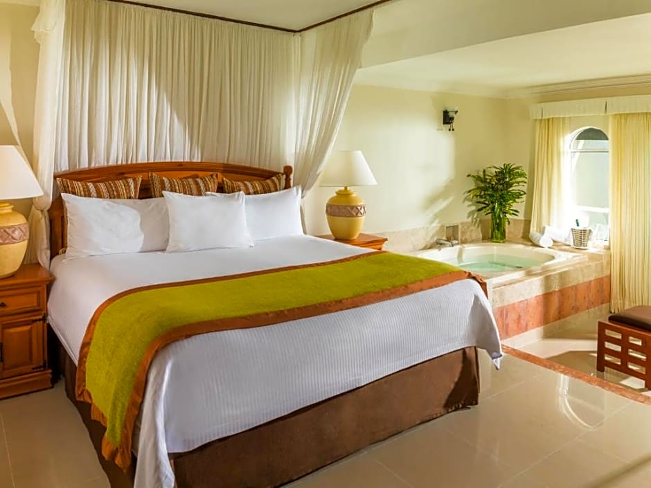 El Dorado Seaside Palms Spa Resort All Inclusive