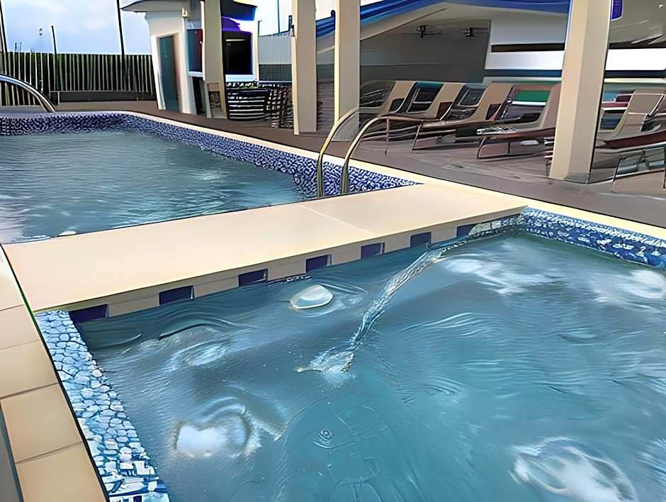 Blue Lotus Hotel