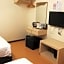 Ease Hotel